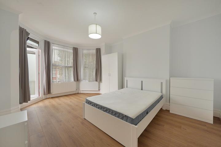 Terraced house Hamilton Road, Dollis Hill